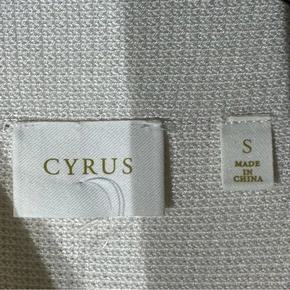 Cyrus Cream Off White Cowl Neck Sweater Size Small - Picture 4 of 5